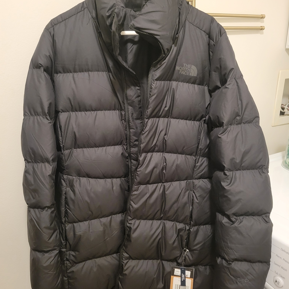 The North Face Black Metropolis Jacket. Womens XL.  NWT. No Hood.